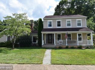 12233 Ox Hill Rd, Fairfax, VA 22033