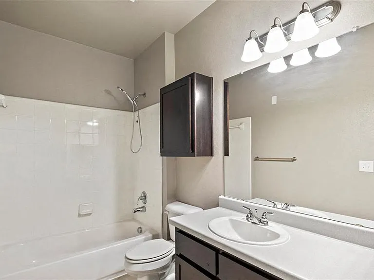 Creed Canyon Apartments — Photo 54