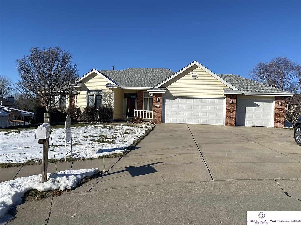 1st image of 2206 N 151st St