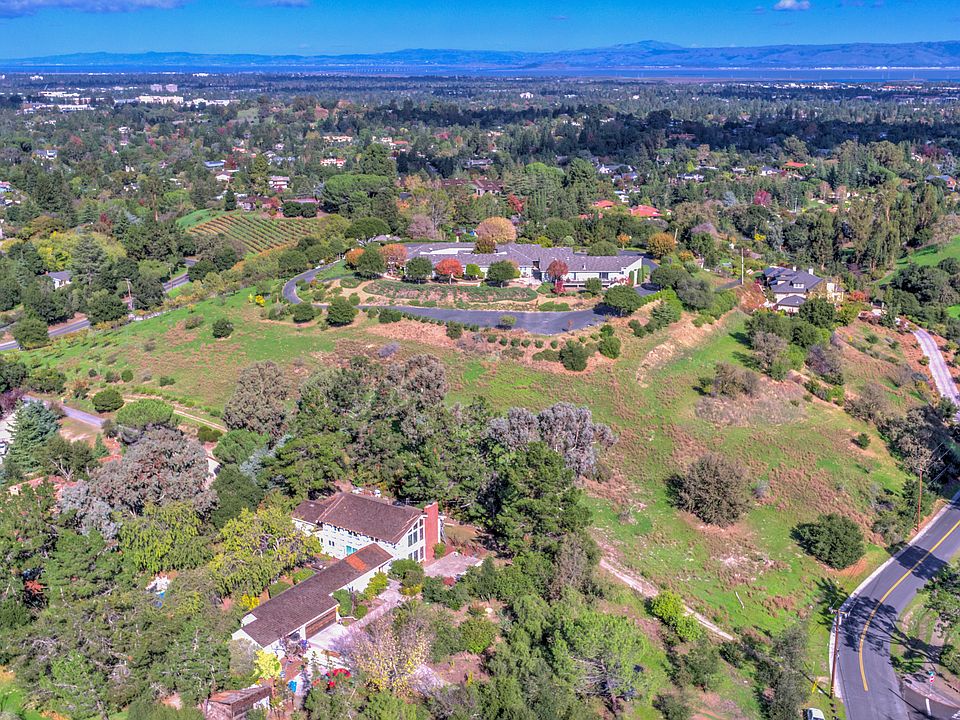 1st image of 131XX La Paloma Ave
