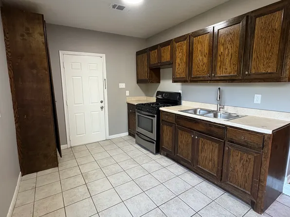 (undisclosed Address), Galena Park, TX 77547