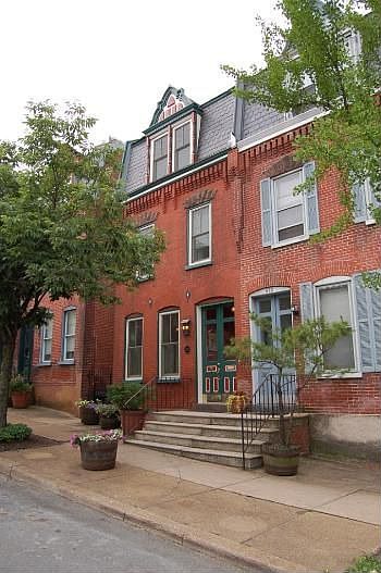 1st image of 508 W 4th St
