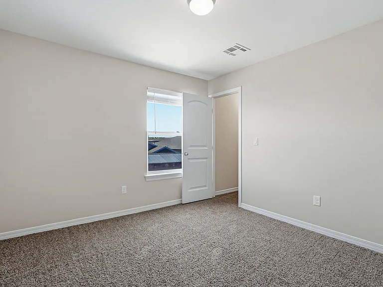 629 La Entrada Cir — Photo 26