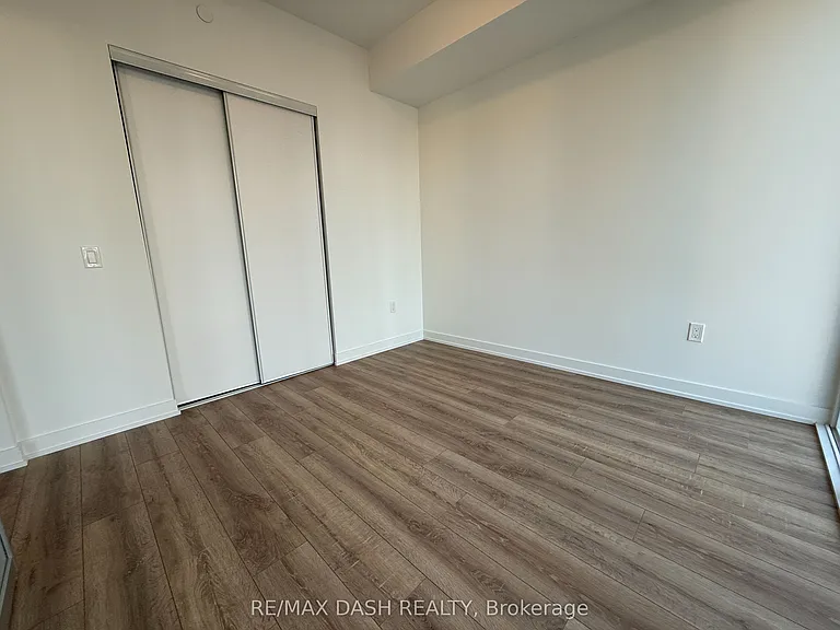 628 Church St #906 — Photo 20