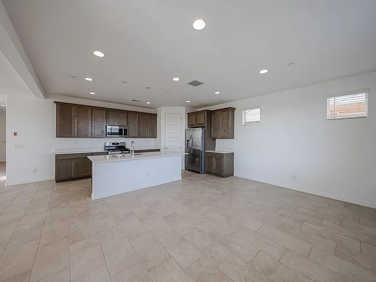 12089 W Calle De Pompas — Photo 15