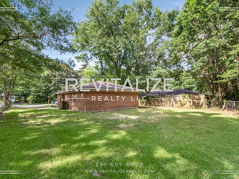 1803 Runnels Rd — Photo 21