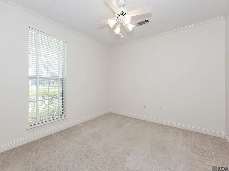 1738 Great Oak Dr — Photo 18