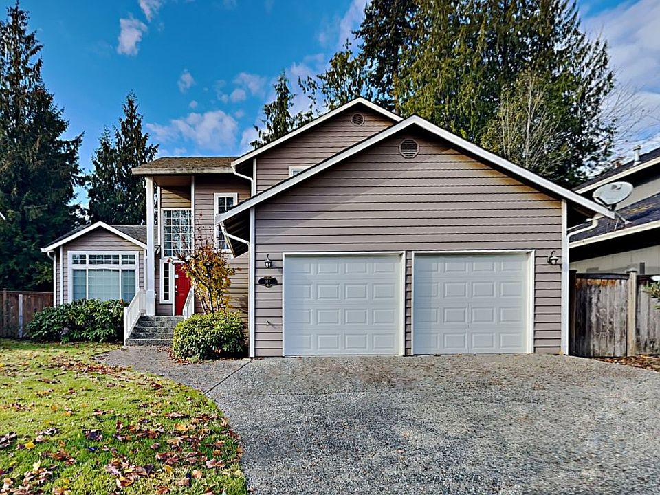 1st image of 912 123rd Ave NE