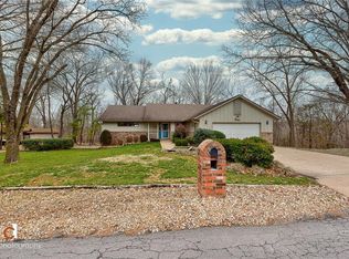 3 Dunsford Dr, Bella Vista, AR 72715
