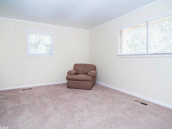 4th image of 714 Wildwood Ave