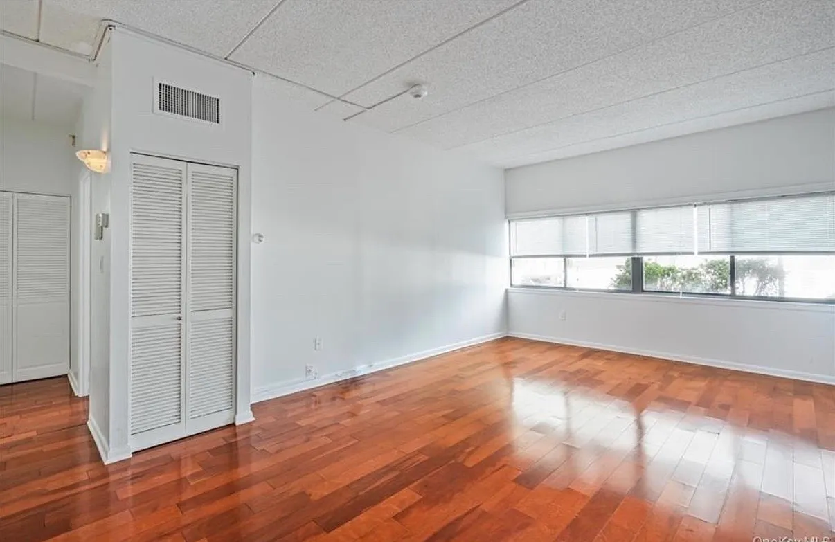 1 bed, 800 sqft, $2,900 — Photo 4