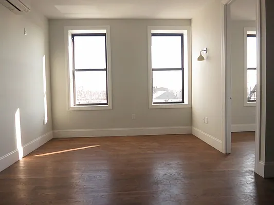 Rented by Nooklyn NYC LLC | media 120