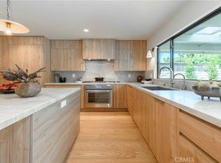 22855 Styles St, Woodland Hills, CA 91367