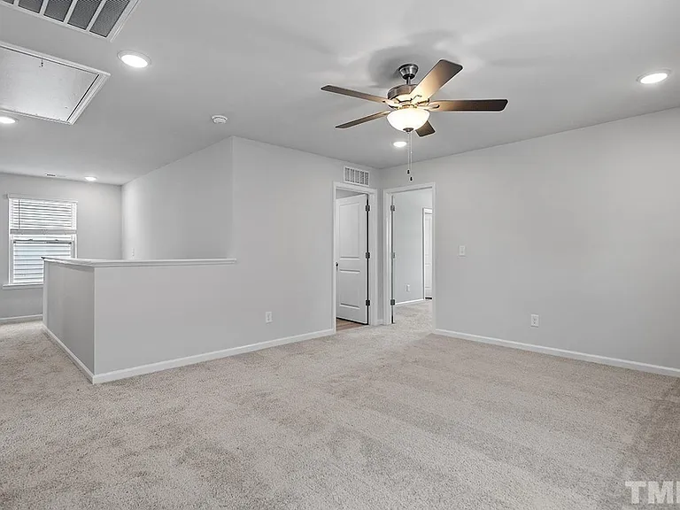 111 Umbrella Way — Photo 14
