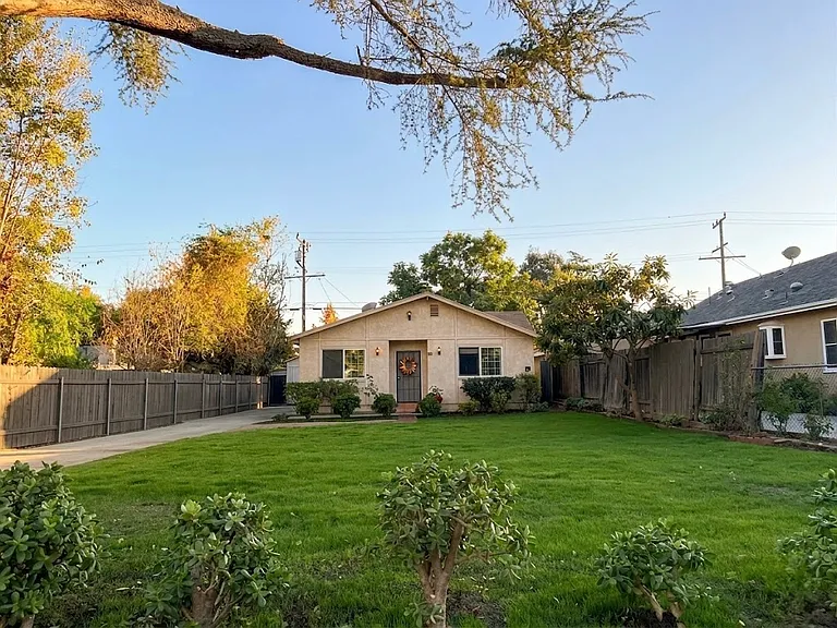3936 Blanche St — Photo 11