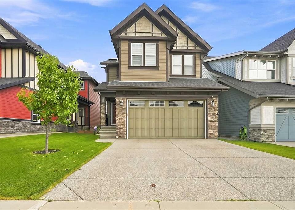1st image of 72 SW Sundown Way