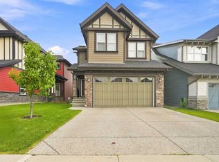 72 SW Sundown Way, Cochrane, AB T4C2M4