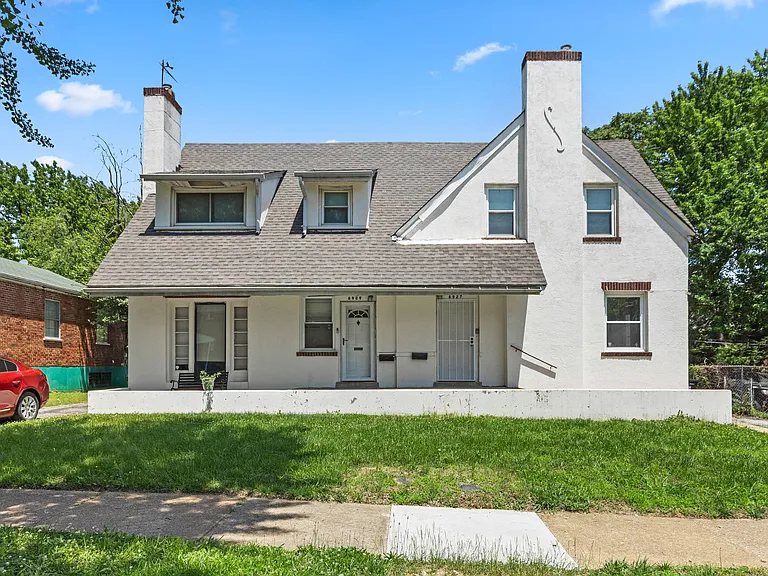 6927 Raymond Ave — Photo 1
