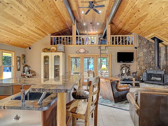 5th image of 3731 Jefferson Dr