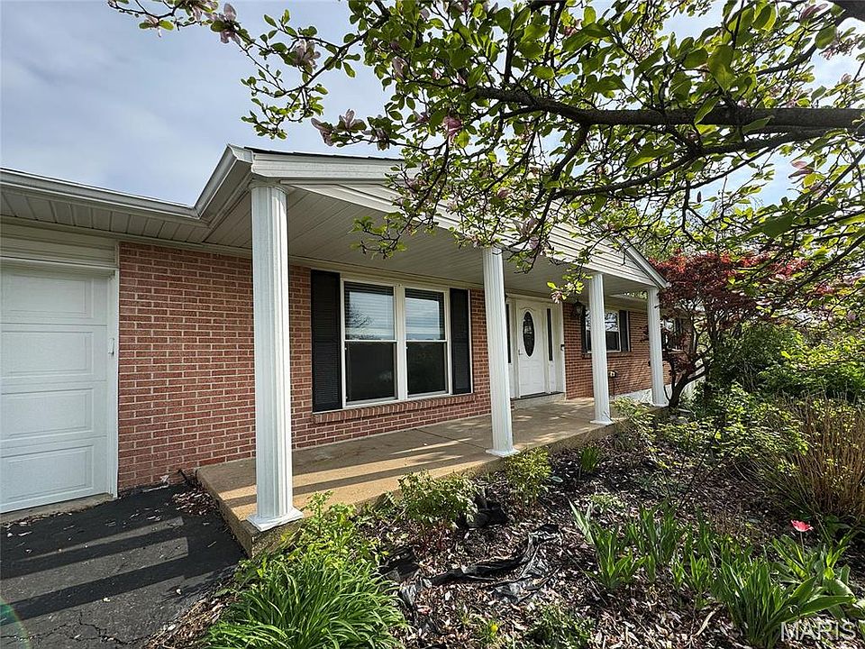 1st image of 11148 De Malle Dr