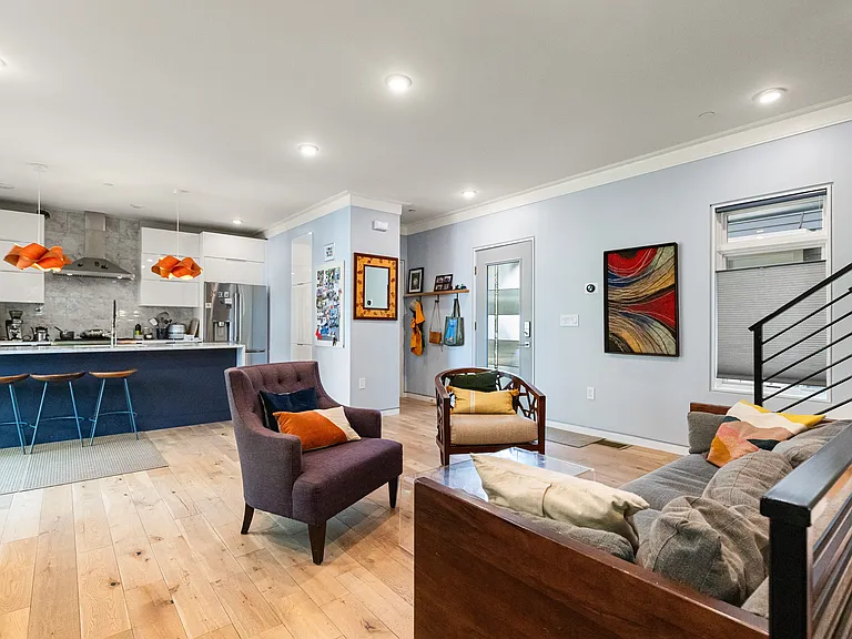 55 Reed St — Photo 9