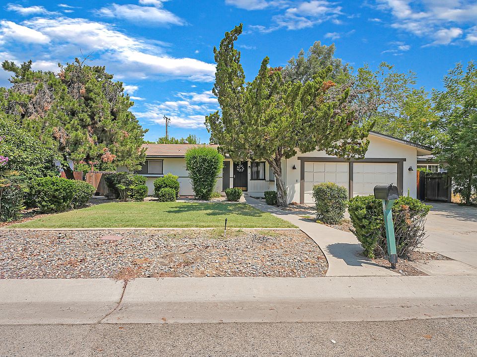 1st image of 3732 W Paradise Avenue