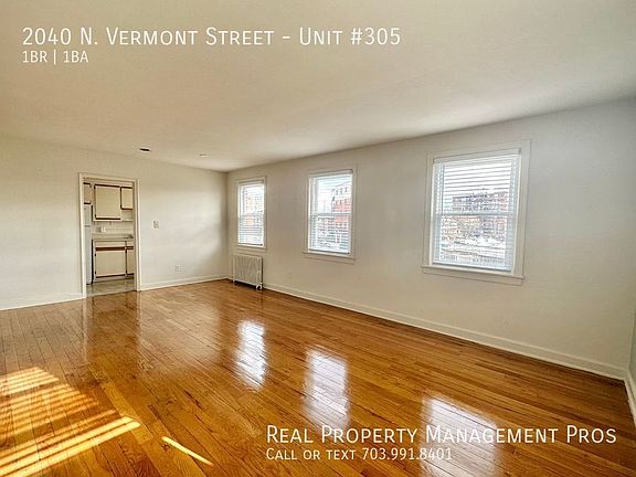 3rd image of 2040 N Vermont St #305
