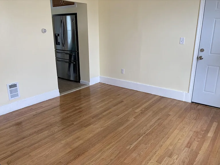 8 Wilson St #2 — Photo 9