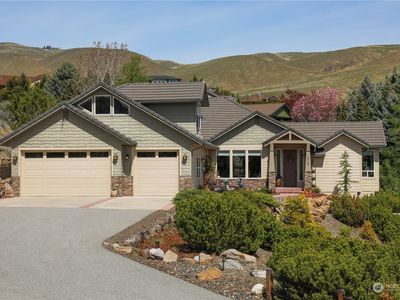 312 Teakwood Lane, Wenatchee, WA, 98801
