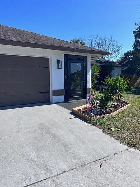 3743 SW Findlay St — Photo 2