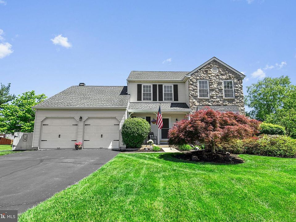 1st image of 117 Drake Ln