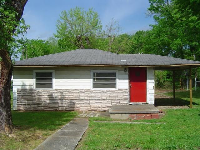 1st image of 103 W End Ave