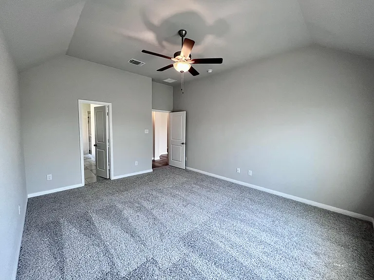1753 Spence St — Photo 28