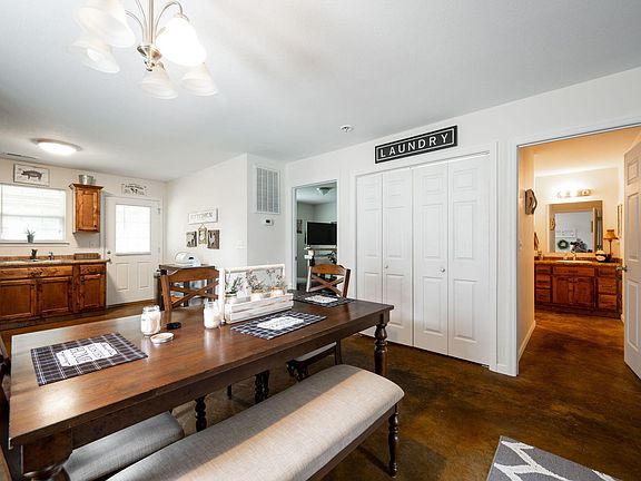 5th image of 329 Glenview Dr