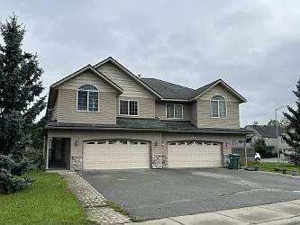 3 bed, 2.5 bath, 1700 sqft, $2,800 — Photo 1