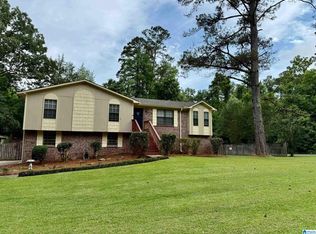 6638 Julia Cir, Leeds, AL 35094