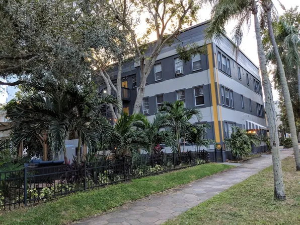 336 8th Ave NE APT 5, St Petersburg, FL 33701