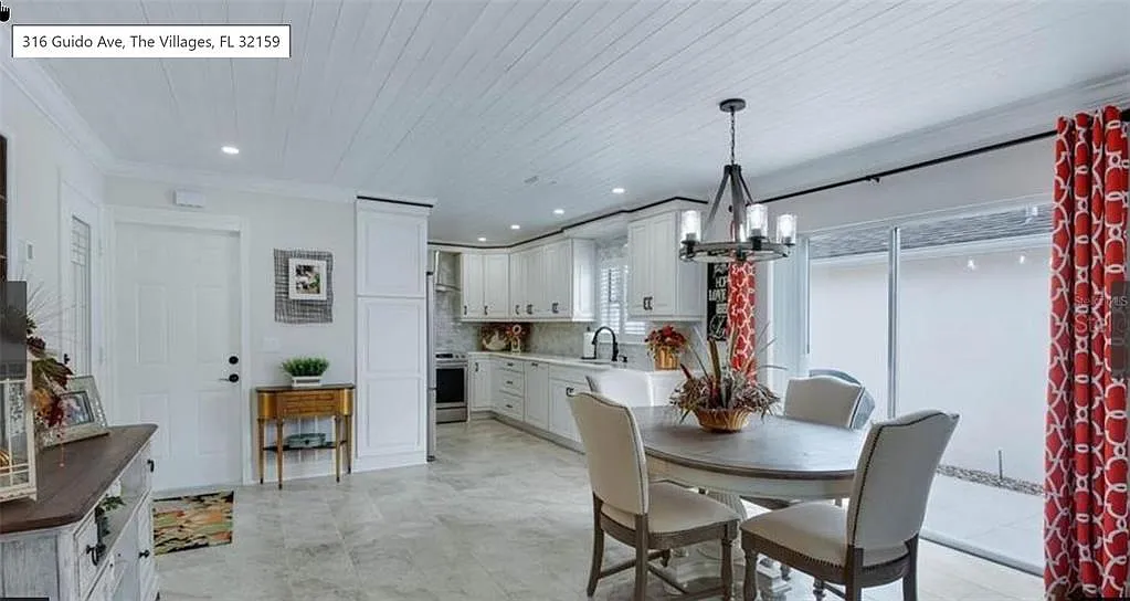2 bed, 2.0 bath, 1102 sqft, $2,300 — Photo 3