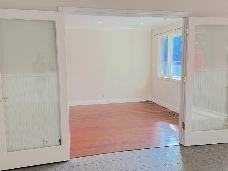 1388 Pine Ave — Photo 6