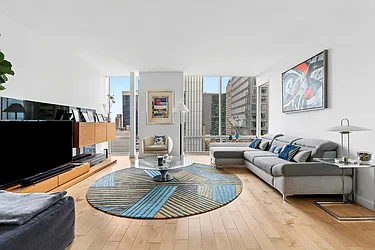 641 5th Avenue, #28B