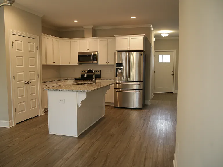 134 Kipling Dr — Photo 9
