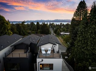 12058 8th Ave NW #B, Seattle, WA 98177