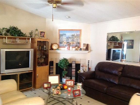 5th image of 736 Santiago Dr