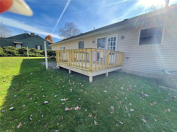 3rd image of 1883 Rettig Dr