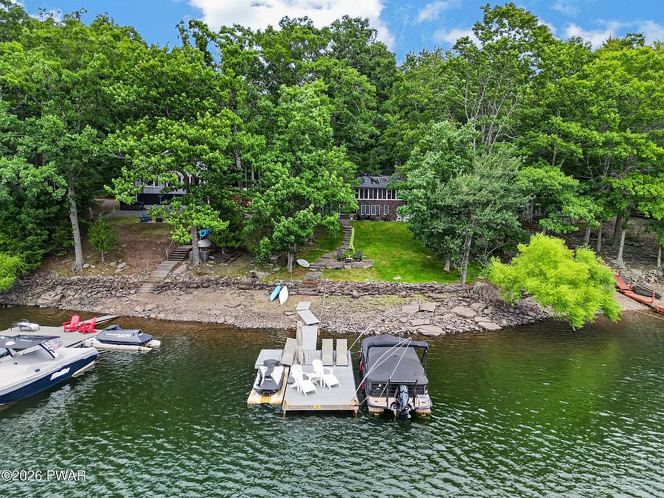 1st image of 28 Lakeview Dr
