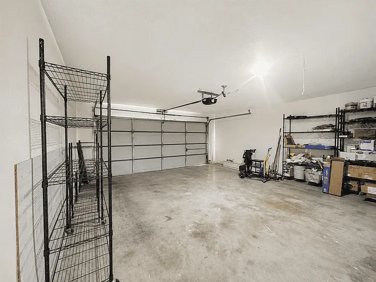 1034 Ericson Dr — Photo 21