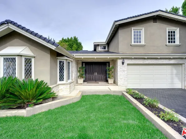 18519 Linnet St, Tarzana, CA 91356