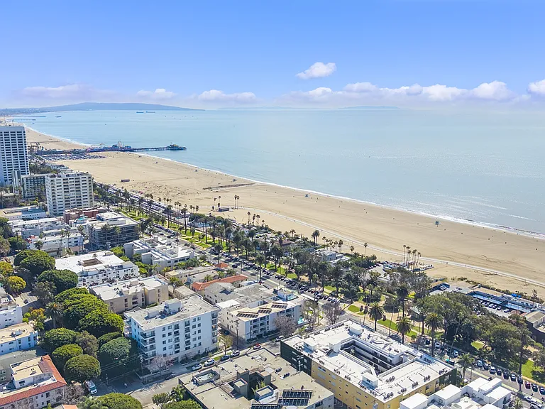 Ocean Santa Monica — Photo 4