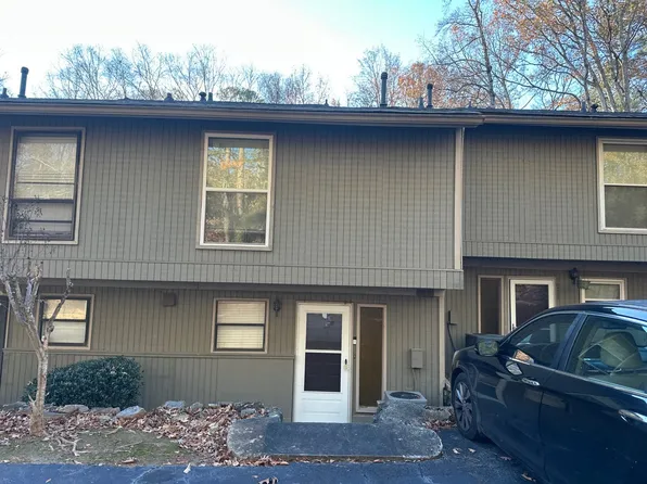 6204 Overlook Rd, Peachtree Corners, GA 30092