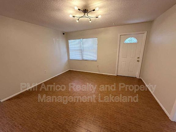 2nd image of 1211 Robert King High Dr
